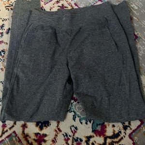 Great sweatpants material never worn good for working out or lounging